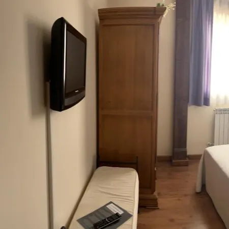 Rural Restaurante Baronas 3*