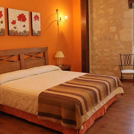 Отель Rural Restaurante Baronas Санта-Крус-де-ла-Сальседа